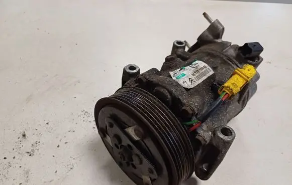 Citroen C4 I Air conditioning (A/C) compressor (pump) 9651910980