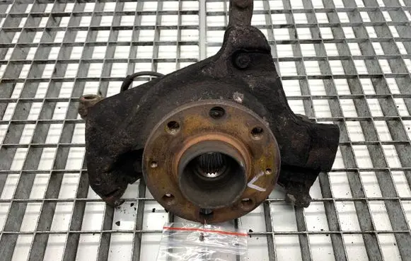 Fiat Grande Punto Front wheel hub spindle knuckle 