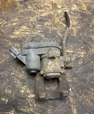 Mazda 6 Rear brake caliper 32355597