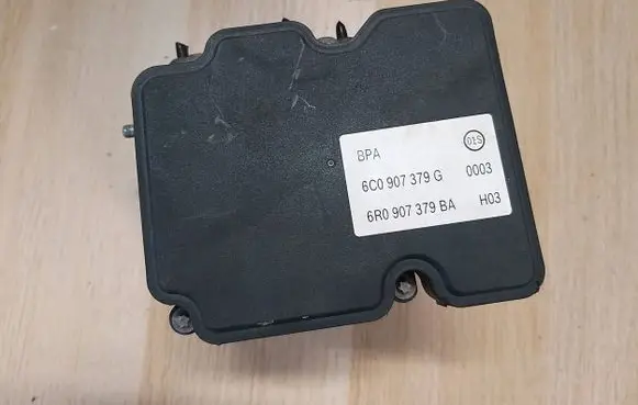 Skoda Fabia Mk3 (NJ) ABS Pump 6C0907379G