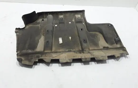 Chrysler Pacifica Trunk boot underbody cover/under tray 68227441AB