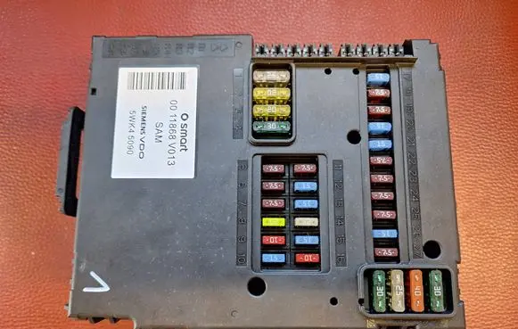 Fuse box set