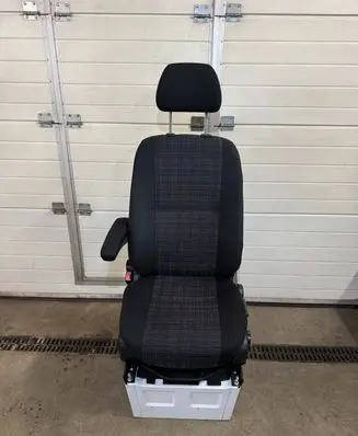 Mercedes-Benz Sprinter W906 Front driver seat 