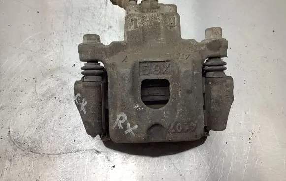 Lexus RX 330 - 350 - 400H Rear brake caliper