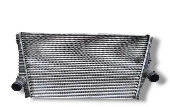 Volvo XC90 Intercooler radiator 30748808