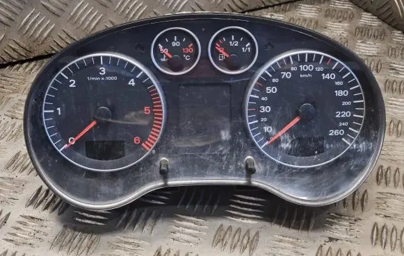 Audi A3 S3 8P Speedometer (instrument cluster) 8P0920900D 110080222012