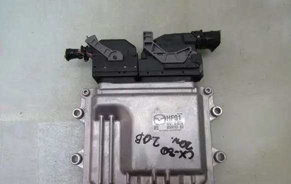 Mazda CX-30 Engine control unit/module ECU HF0118881A E6TA1671HZC