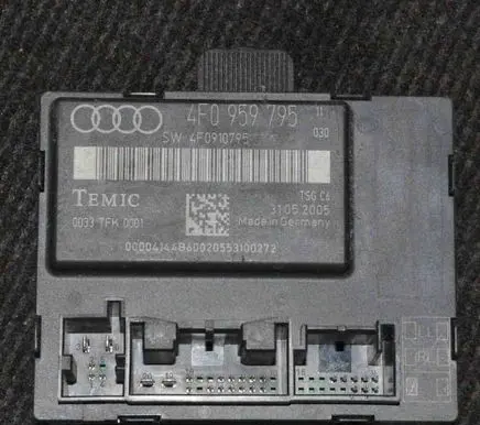Audi A6 S6 C6 4F Door control unit/module 4F0959795