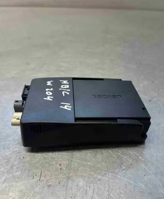 Mercedes-Benz C W204 GPS navigation control unit/module A1728100011