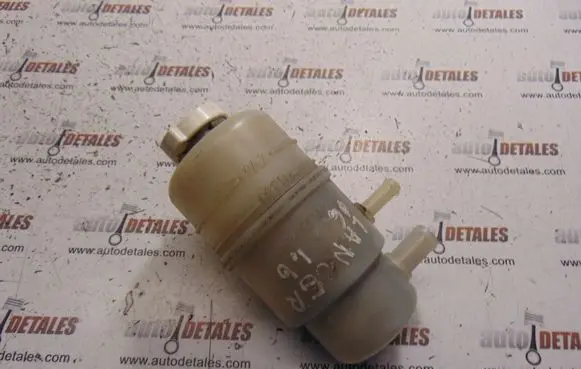 Mitsubishi Lancer Power steering fluid tank/reservoir
