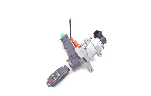Volvo XC90 Ignition lock 8626324