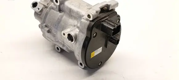 Toyota Yaris Cross Air conditioning (A/C) compressor (pump) 0424000741 ESB20C 12E47456
