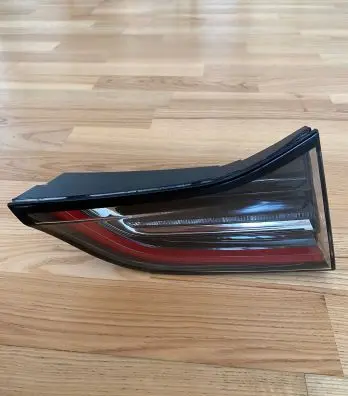Tesla Model 3 Tailgate rear/tail lights 01534201 24531801 F00135750W