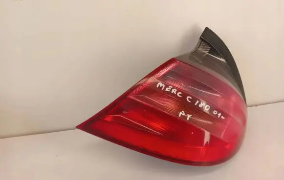 Mercedes-Benz C W203 Rear/tail lights