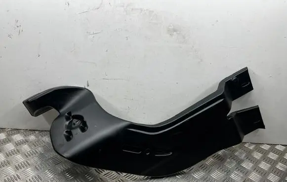 Skoda Octavia Mk2 (1Z) Cabin air duct channel 1K0819806D