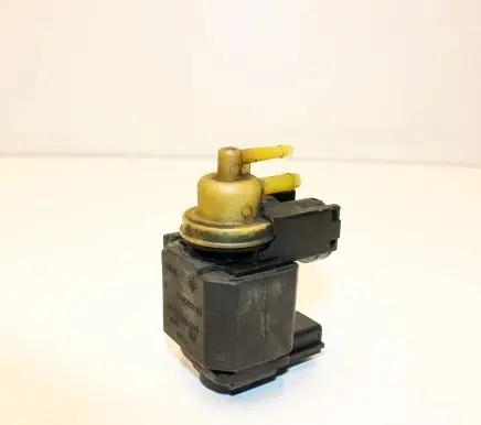 Audi A4 S4 B9 8W Turbo solenoid valve 059906609D