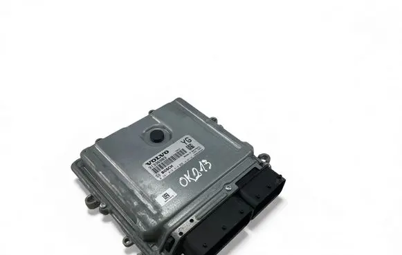 Volvo V40 Engine control unit/module ECU 31336983 0281018414