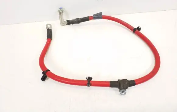 Mercedes-Benz B W246 W242 Positive cable (battery) A2423401401 101754903A
