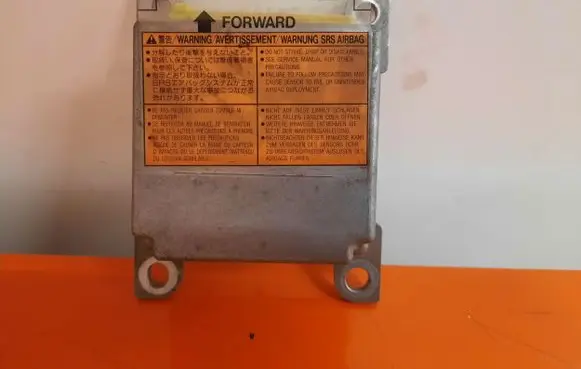 Nissan Pathfinder R50 Airbag control unit/module 988204W615