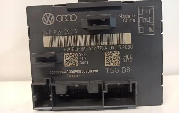 Audi A4 S4 B8 8K Door control unit/module 8K0959794A