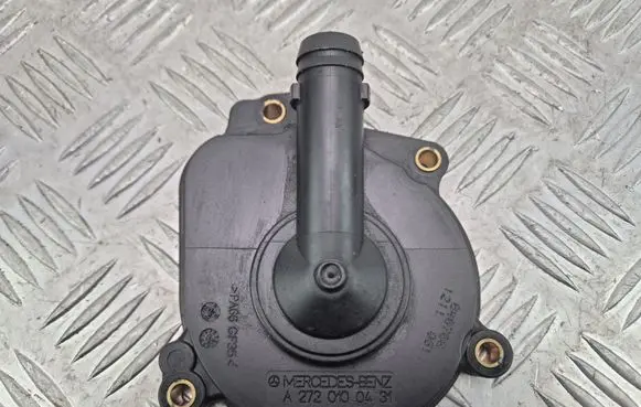 Mercedes-Benz C W204 Breather/breather pipe/hose A2720100431