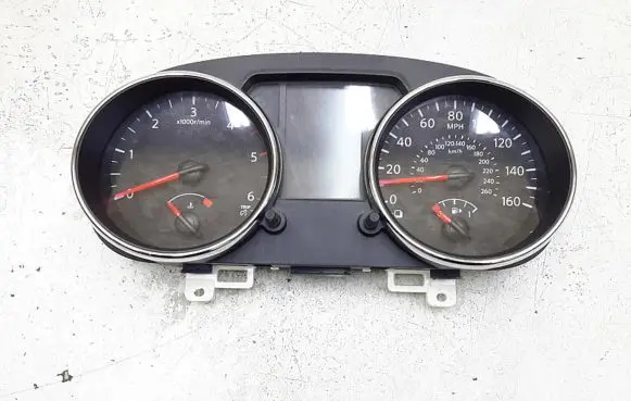 Nissan Qashqai Speedometer (instrument cluster) 24810br51e