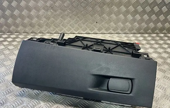 BMW 2 F45 Glove box set 9318641 9349267