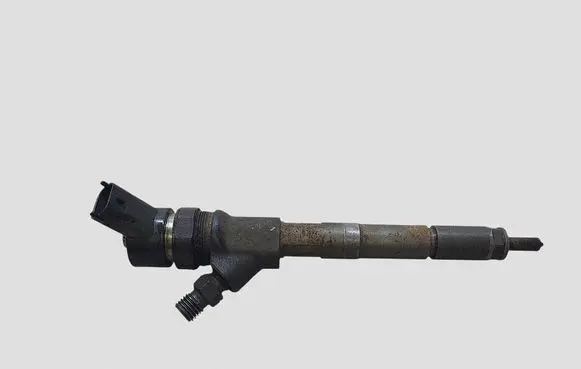 Toyota Auris 150 Fuel injector 2367033040 044510221