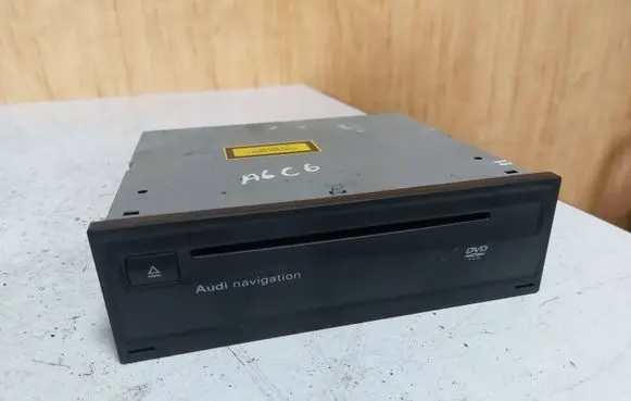 Navigation unit CD/DVD player