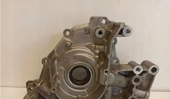 Skoda Kodiaq Oil pump 05E115105A