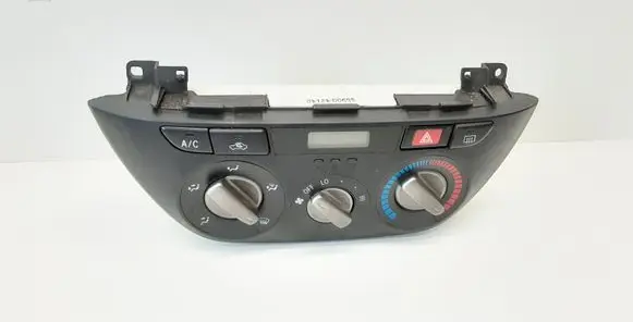 Toyota RAV 4 (XA20) Climate control unit 5590042140