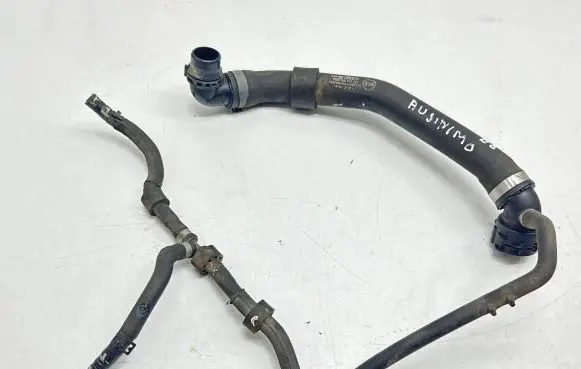 Volkswagen PASSAT B8 Engine coolant pipe/hose 5Q0122101CN