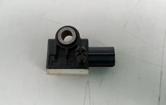 Mazda 3 II Airbag deployment crash/impact sensor BBM457KC0
