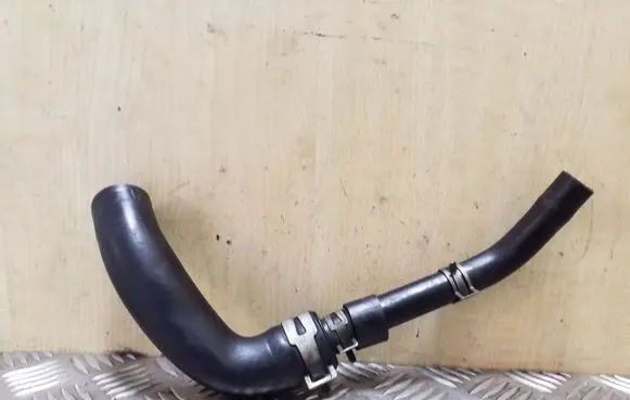 Breather/breather pipe/hose