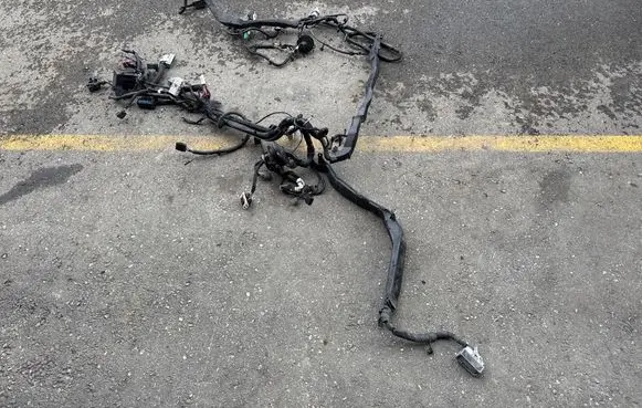 Dodge RAM Engine installation wiring loom 