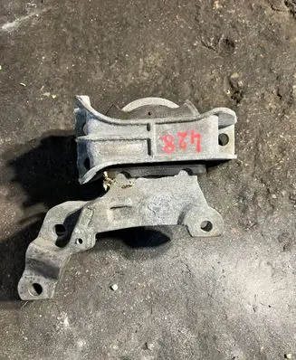 Opel Corsa D Engine mount vacuum valve brak