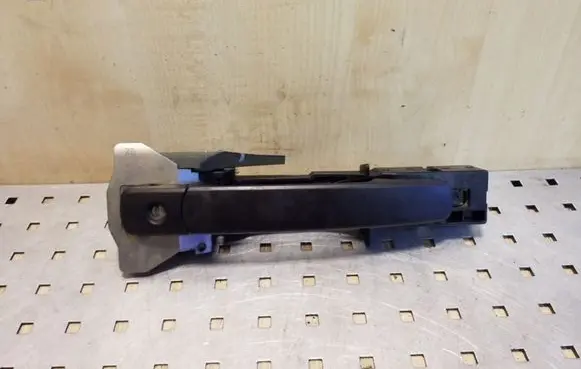 Nissan X-Trail T31 Front door exterior handle
