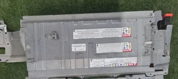 Toyota Auris E180 Hybrid / electric car battery 