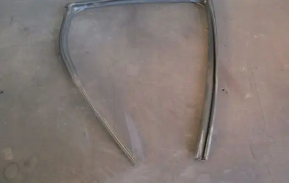 Mitsubishi ASX Rubber seal loading door 