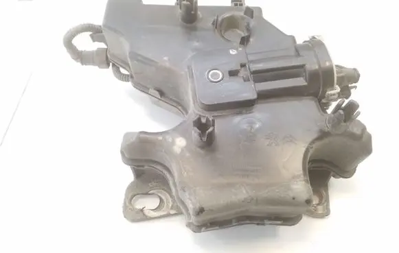 Peugeot 3008 II Other engine bay part 9809778180