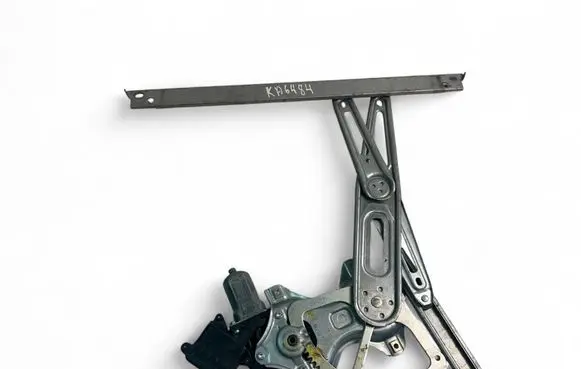 Toyota Yaris Front door window regulator motor 857200D360