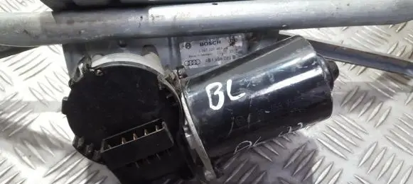 Audi A6 S6 C5 4B Wiper motor 0390241140chp 4b1955113