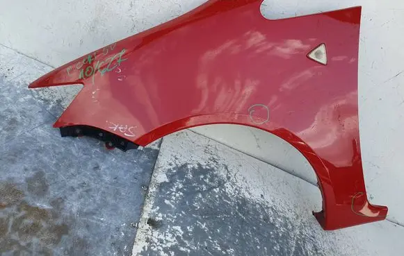 Mitsubishi Colt Fender