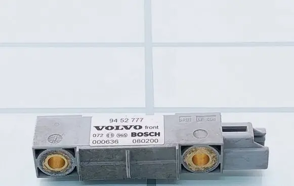 Volvo V70 Airbag deployment crash/impact sensor 9452777