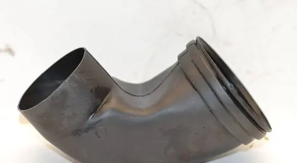 Audi A6 S6 C4 4A Air intake hose/pipe 4A0819337