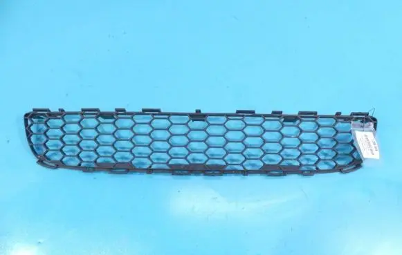 Toyota Corolla Verso E121 Front bumper lower grill 53112-0F020 IMPRK1206849