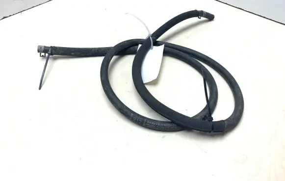 Mercedes-Benz C W204 Engine coolant pipe/hose A2048300996 31715070 DB1625440