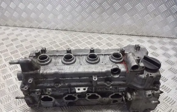 Nissan Almera Tino Engine head AU3UKL1