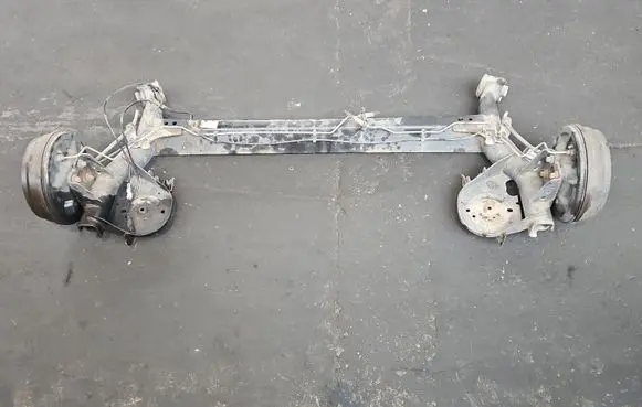 Dacia Dokker Rear axle beam 555110548R IMPRK1577853
