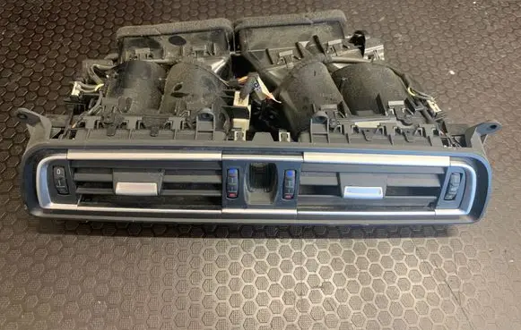 BMW 7 F01 F02 F03 F04 Dash center air vent grill 9115859 S6504004 116116